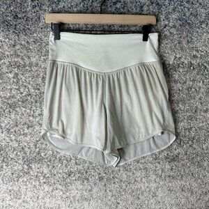 Lululemon Shorts Womens 6 Light Gray Athletic Running Lined Flowy High Rise